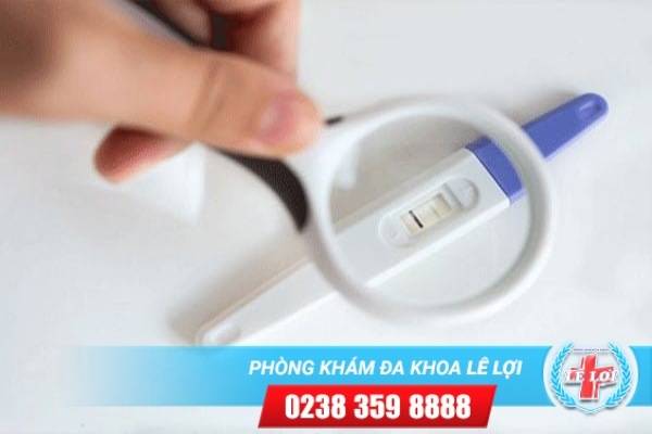 Chậm kinh nhiều ngày thử que 1 vạch